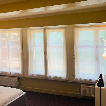 בית הארחה Amsterdam Central Guest House אמסטרדם