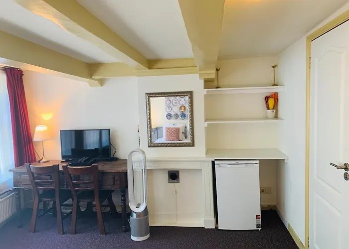 Amsterdam Central Guest House ゲストハウス アムステルダム